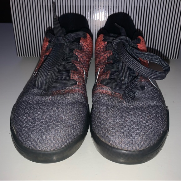 Nike Kobe XI (ps) - Like New - Picture 3 of 12